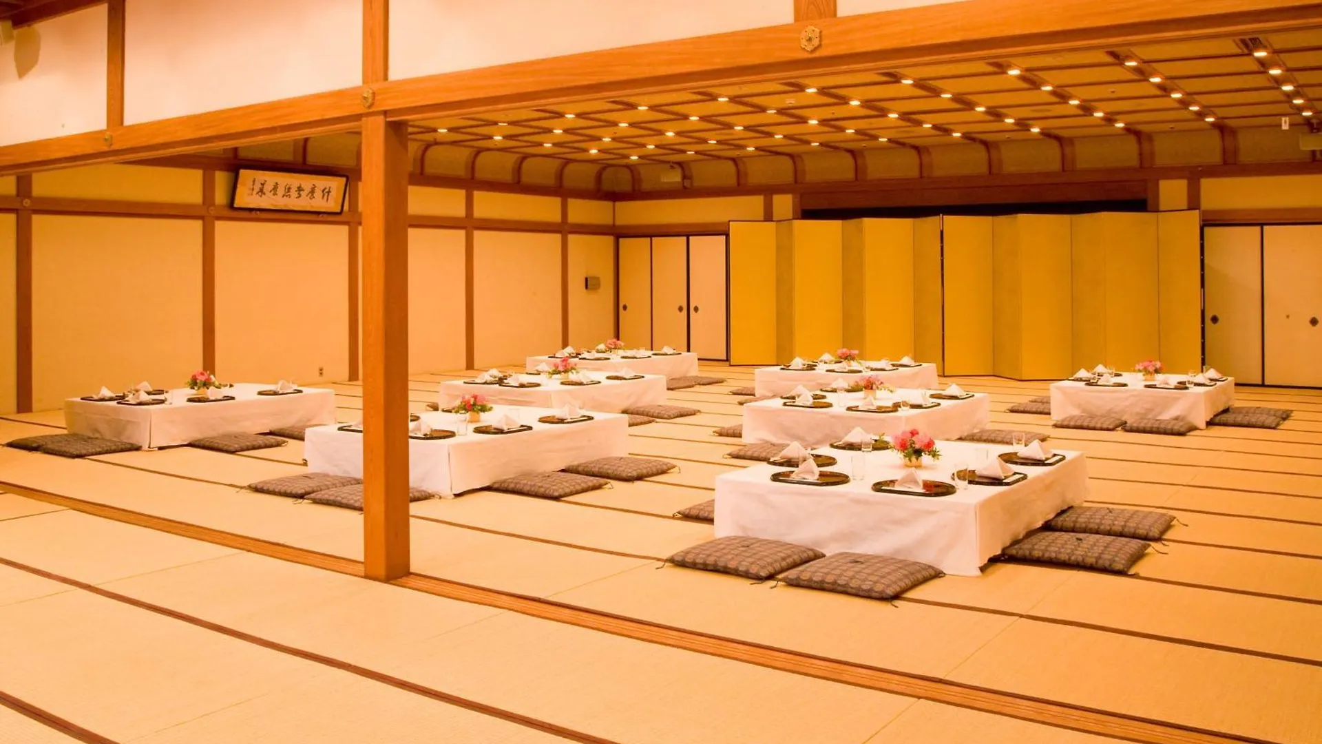 Tokyo Grand Hotel 3*,  Japan