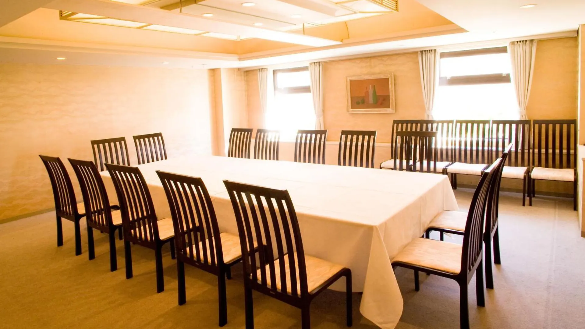 Tokyo Grand Hotel 3*,
