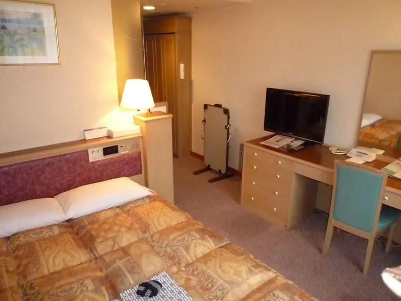 Tokyo Grand Hotel 3*,