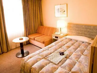 Tokyo Grand Hotel