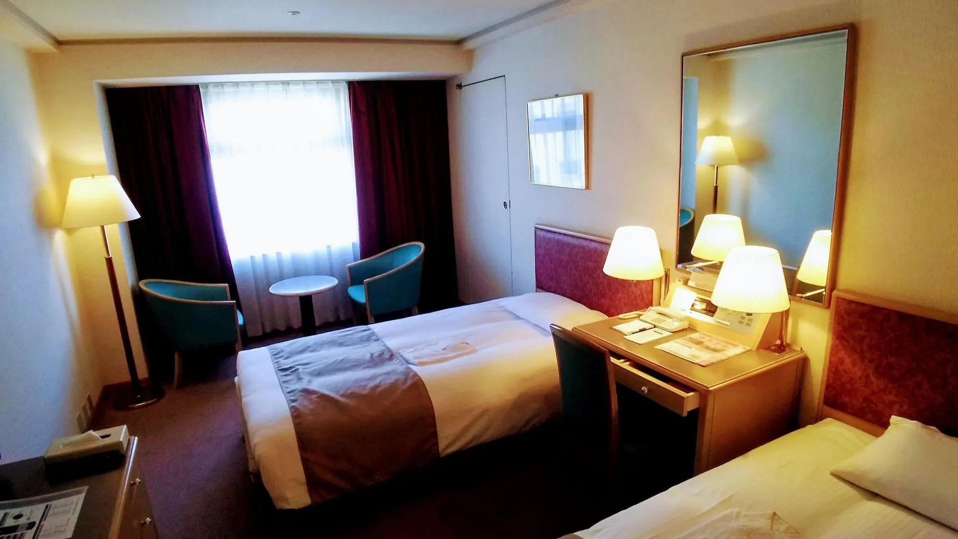 Tokyo Grand Hotel 3*,  Japón
